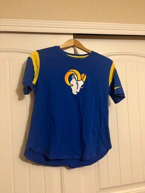 Los Angeles Rams T Shirt Women's Small Blue Yellow Trim Short Sleeve Nike Cotton